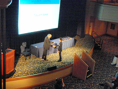 Edwin H and Margaret M. Colbert Award �����܂��镽��B���